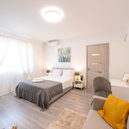 Studio D'Or Dorobanti Букурещ Екстериор снимка